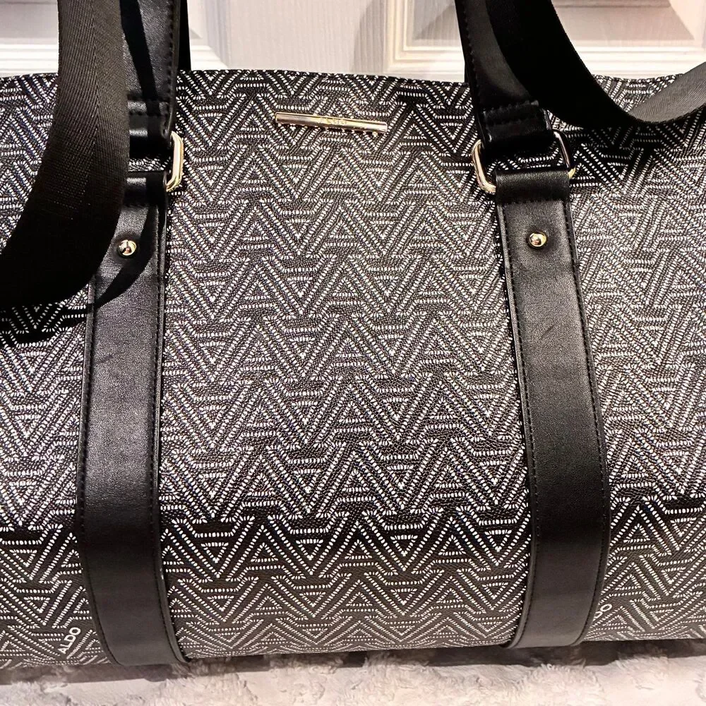 NWOT Aldo Black White Luggage Monogram Signature Weekender Duffle Bag Carry on